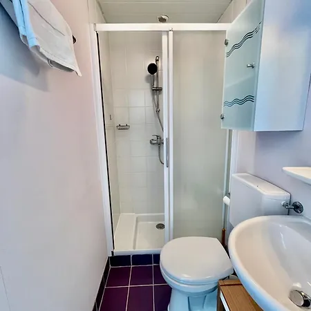 בית נופש Le Refuge - 29 Personnes - 12 *